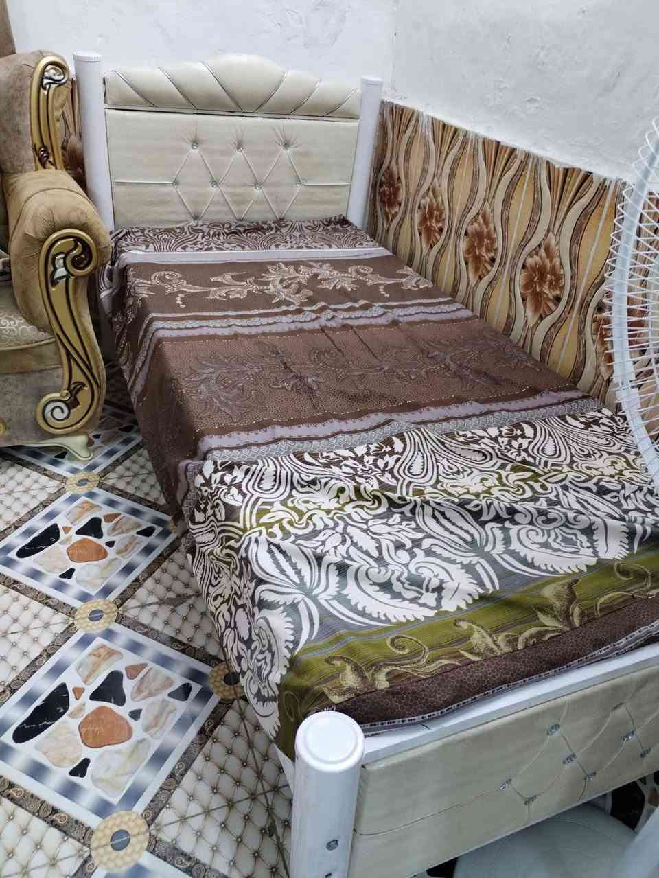 سلام عليكم شباب بنات يوجد مقطوره 500لتر وجرابي حديد جدد مناسبات المكان مغربه حي زهراء الي يحب يراسل مازنجر او واساب او تصال عله رقم انه موجود ***********
