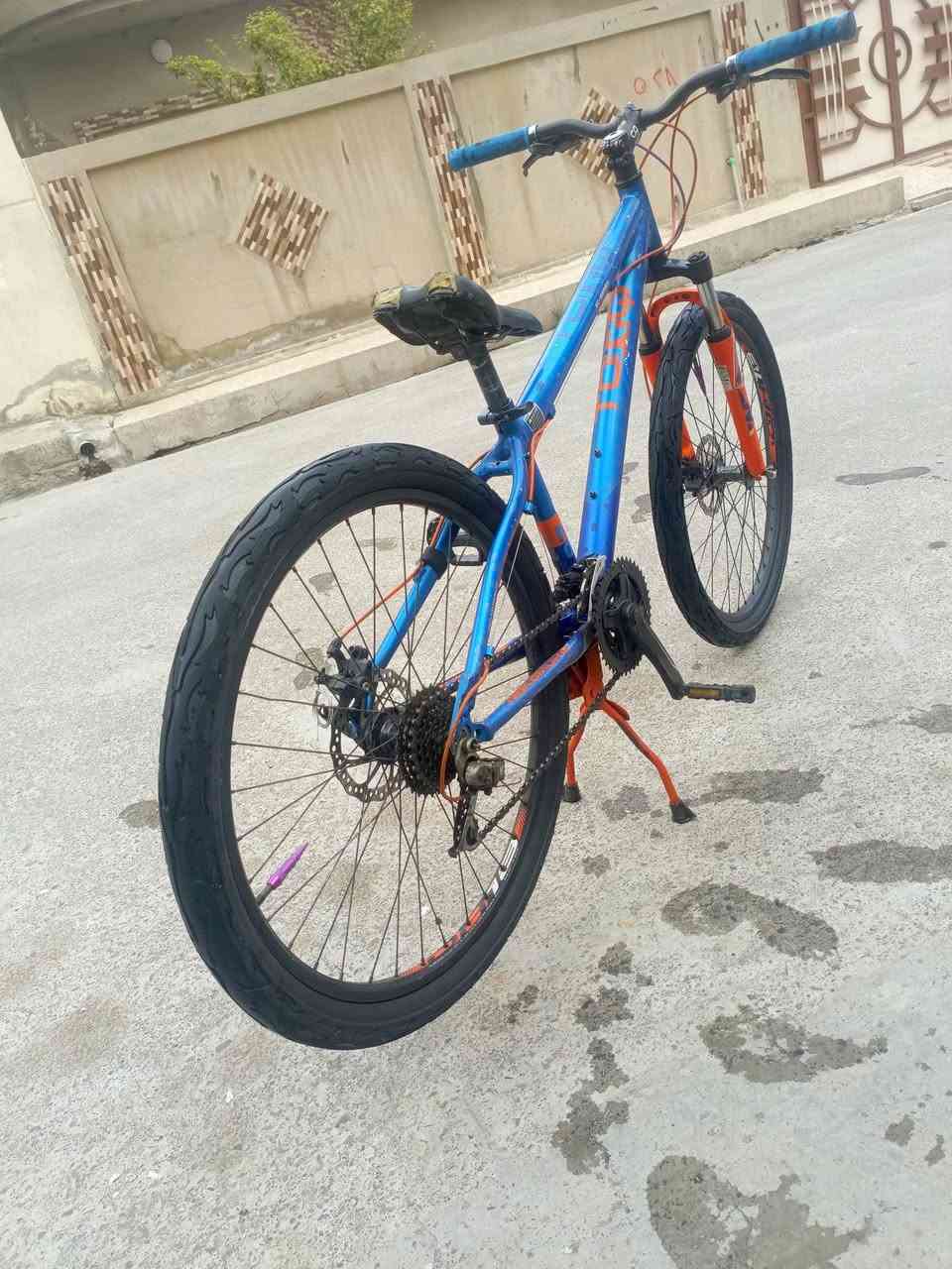 بايزكل للبيع رياضي استعراض حجم 26 كير شغال امامي 3والخلفي8  عنوان موصل سعر 250


**إذا كنت صاحب هذا الإعلان وتريد حذفه لأي سبب، رجاءا أرسل رسالة إلى الدعم الفني**