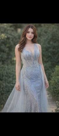 ذهبي • جديد • لبسه وحده