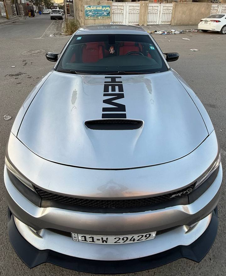 🤍❤السلام عليكم للبيع جارجر RT2016 دايتونا ✈5700🚀 صاروخ مكينه وكير مكفولات ✅
✅السيارة مكفوله كفاله عامه من الصبغ فقط اماكن ✅بارد كلش صغار وممبينات السياره عليها ادامه ✅كامله لمنضومه الاحتراق وصدر امامي خلفي جديد ✅اصلي وكاله قبل اسبوع شديتلها  تايرات 315 جدد ✅تو سايز شديتهن قبل اسبوع ودسكات كله جديد ✅قبل اسبوع اصلي وكاله ولايتات زنون جديد ✅اصلي ادامه مسويلها من كل النواحي ربع ✅ماتصرف عليها تشغل وتطلع التركيا
✅ رقم بغداد تحويل شوكت متريد سنويه لل29
✅غرفه RT جديده احمر واسود كشنات حض بنيد ✅ألياف مبدل SRT السياره حادثها فقط البنيد وصور ✅الحادث مرفقه سطحي وكلش خفيف ف مبدل ✅الياف ويل نجمه خسفه قويه تو سايز وبيها ✅اكزوز جان رعب بس لغيته من وره المرور ✅موجود الاكزوز عندي 
✅كرسي كهرباء
✅كراسي سپورت حضن
✅شاشة كبيرة
✅مستشعر صف المركبة
✅نظام مساعدة بدءالتشغيل على المرتفعات
✅نظام التحكم بالاداء
✅نظام قياس قوةالمحرك
✅نظام التحكم بالانطلاق
✅نظام اعدادنمط القيادة
✅نظام اعداد النمط الرياضي
✅نظام اعداد النمط الافتراضي
✅مراة زئبقية
✅كامرة خلفية اصلية
✅شاشة عرض الاعطال
✅تشغيل عن بعد
✅كروس سرعة                     
✅شفتات كير بالاستيرن تحكمات جهتين دركه RT
✅دبل كيرعادي+أوتوماتيك
✅ناقل حركة ٨ نمر
✅نضامSUPER TRACk PAK
✅نظام سپورتSPORT 
✅نظام مانع انزلاق ABS
✅حساس خلفي
✅مرأة الجانبية هيتر
✅لد نهاري
✅ماشيةmi108✈ km140
💰السعر 187 وبيها مجال
🏡العنوان حي الاعلام☎️ للاتصال *********** ✅وموجود واتساب 📞 ولي يشوف السياره غاليه ✅يعبرها او يترك كلمه حلوه مثله وانشالله ياخذ اغاتها ✅وكلشي موجود  السوك السياره مصروف عليها كلش هوايه واسف على الاطاله 🤍
