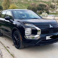 ميتسوبيشي اوتلاندر • علقوا بالصفحة • معلومات كاملة