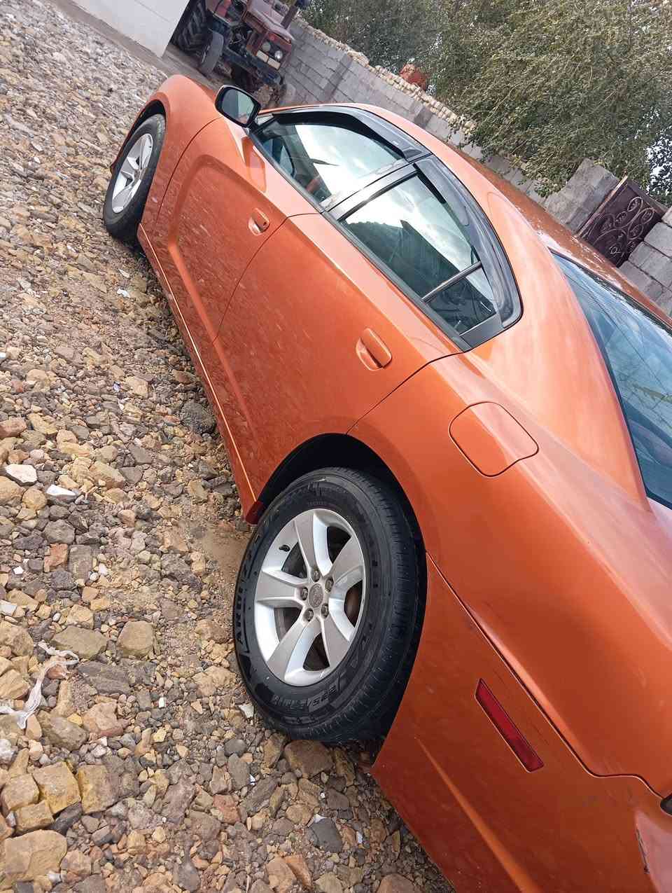 اخوان جارجر موديل 11
تخم تاير جديد صدر امامي خلفي كله جديد 
كير محرك خير من الله 
تبريد ثلج 
رقم دولي تحويل ثاني يوم 
السياره خير من الله 
والسونار مرفع مع المنشور 
بيها كلير وبيها صبغ بدون داخل
السعر 123 وبيها مجال 
مكاني واسط عزيزيه 
***********
