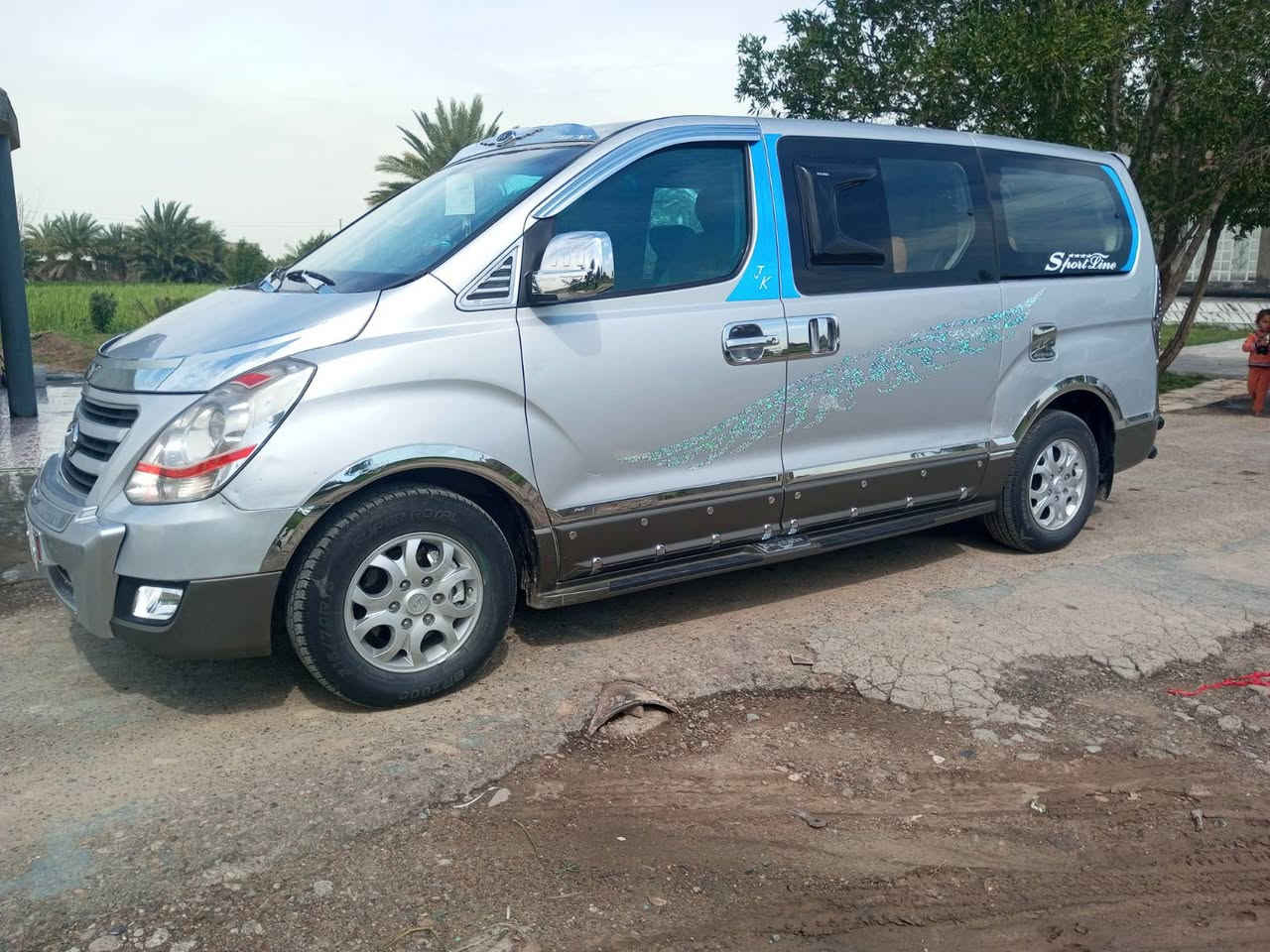 للبيع ستاركس موديل 2009 رقم بغداد محرك مفتوح 
سياره مكفولة العنوان بغداد الطارمية 
***********
***********
