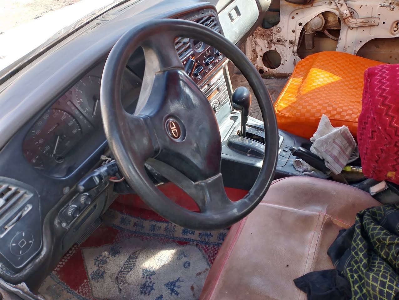 يا الله السلام عليكم دايو برنس موديل 97 مكينه وقير ونجي6 البصره الزبير ولو اك مراوس حسب القناعه ***********
