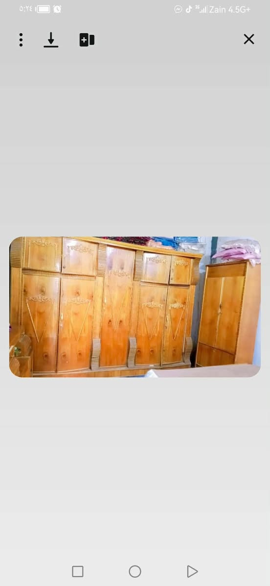 سلام عليكم غرفه اخاشاب للبيع سوكيه السعر 400وبيه مجال بسيط مكلف بل نشر الرقم ***********
