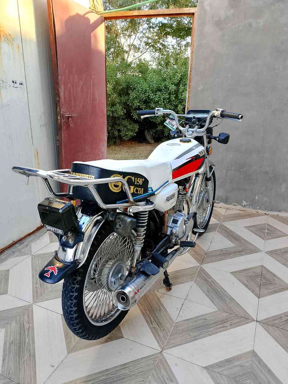 للبيع موديل 2023 مكاني القاسم /***********
