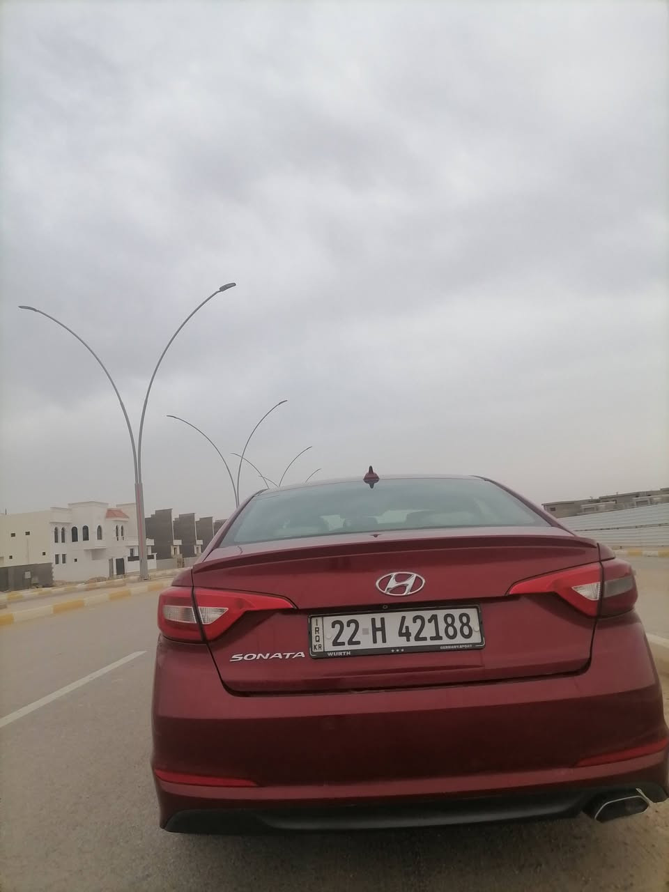 سلام عليكم /بسعر سني؟
سوناتا موديل ٢٠١٦ وارد أمريكي لون ماروني مكينه ٢٤٠٠ حادثه بامريكا بابين وبالعراق بيه طخات. مصبوغه عام سياره داخله زيرو لونين تخم تاير جديد صدر جديد. منضومه جديده كامرات ثنين. انضمه قياده معروفه. منضومه زنون وبقيه المواصفات مكفوله من كص والغرق تحويل مباشر
السعر 103 وبيه مجال
***********
