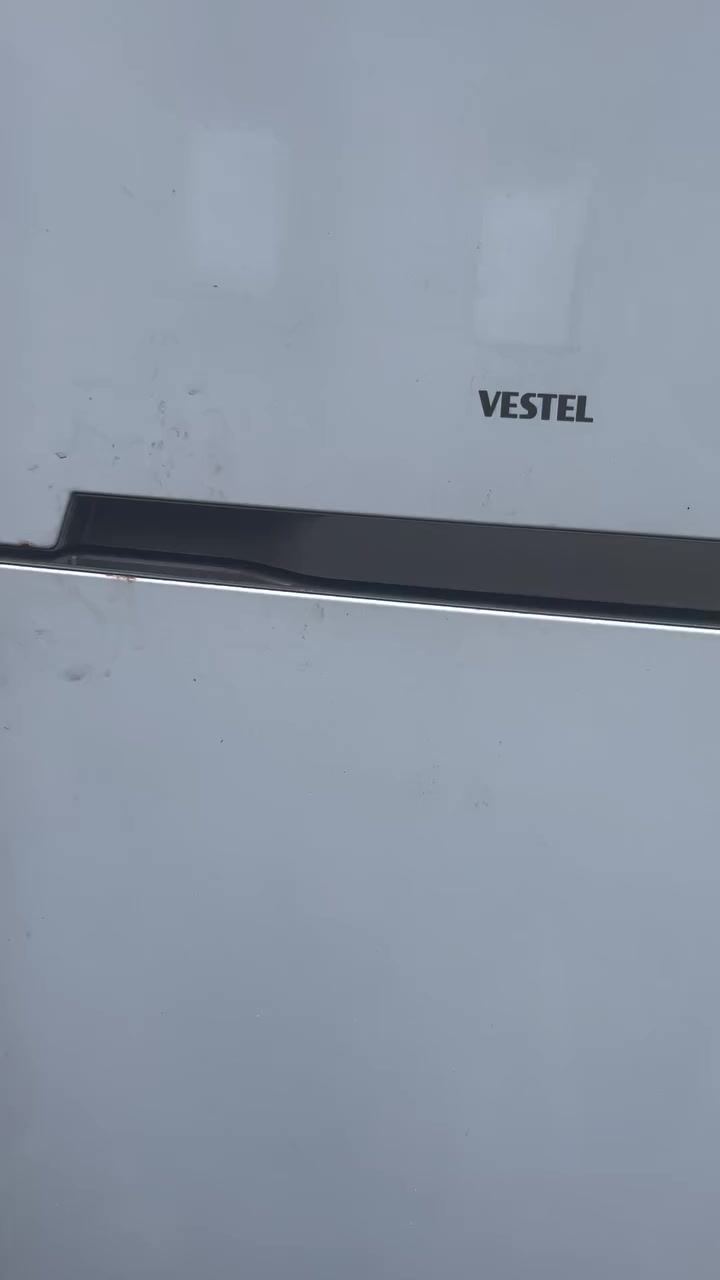 ثلاجة فستل 21 قدم
مستعمله 
فريزر خارجي


**إذا كنت صاحب هذا الإعلان وتريد حذفه لأي سبب، رجاءا أرسل رسالة إلى الدعم الفني**