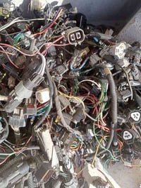 فيش انواع السيارات.  للاستفسار  07803077085