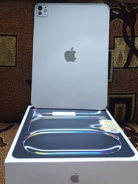 ايباد M5 • بطاريه 100 • مقفله