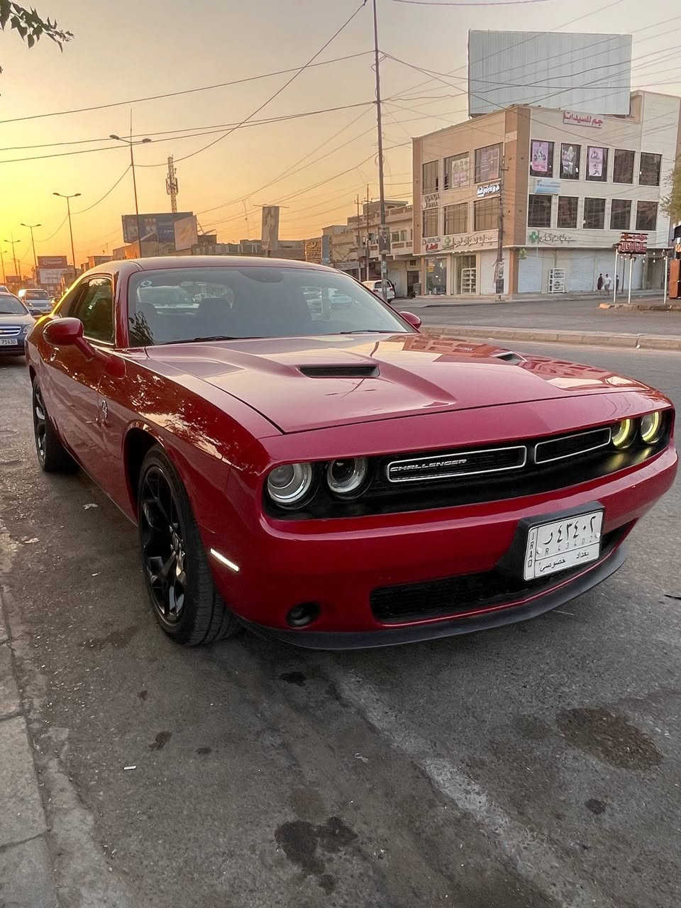 السلام عليكم
اليدور شي نظيف فقط
دوج جالنجر  sxt
 موديل 2016
  ماشية 71 مايل
حادثه قطعتين صندوك وجاملغ صبغ فقط
وبلعراق صار بيه بارد باب عكس السايق 
 بدون ايرباك شاصي
 لغد دواخل كفالة عامة
لون احمر مميز
 مواصفاته العاديه
بصمة تفتيح الأبواب 
 شاشه جبيرة
 كشنات كهربائيه
 امريات هيتر 
 تبريده ثلاجة
سماعات سستم الباين 
رقم بغداد تحويل ثاني يوم 
السعر 160$ مكاني بغداد البياع ***********
