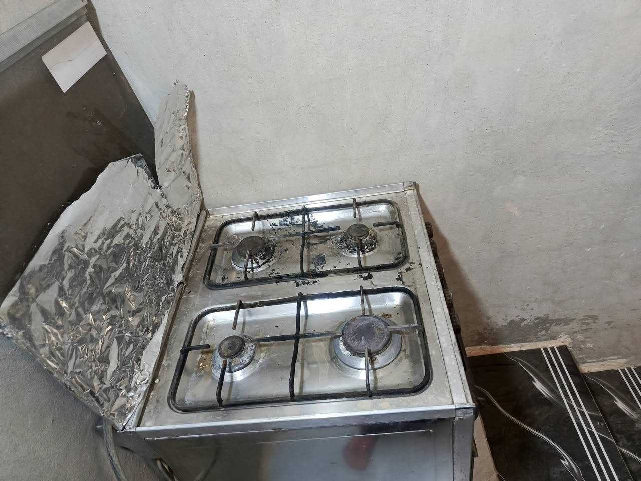 للبيع التخم سعره 300 والطباخ قديم بس شغال سعره 50


**إذا كنت صاحب هذا الإعلان وتريد حذفه لأي سبب، رجاءا أرسل رسالة إلى الدعم الفني**