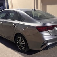 كيا فورتي • وارد امريكي • ماشي 60 الف