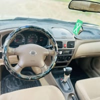 نيسان صني • ياباني • سونار