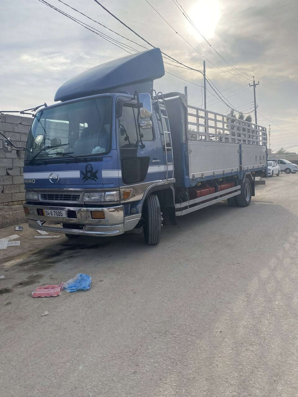 هينو للبيع رقم بصره موديل1997 مكينه 80سوبر مكان السياره بغداد الزعفرانيه رقم ***********
