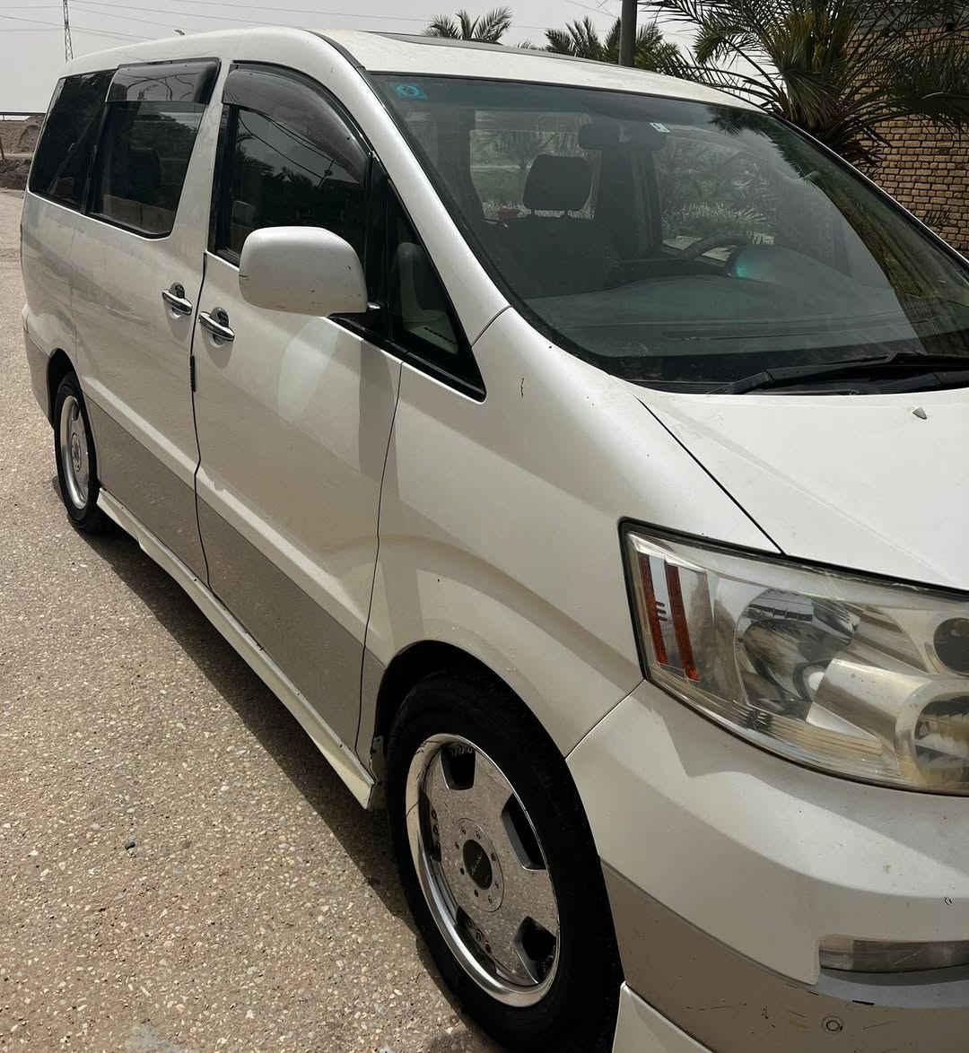 تويوتا الفارد موديل 2002 فوول مواصفات حساسات وكامرات .فتحتين .كشنات منفصل باب كهربائي  الجنطه كهربائيه 6  سلندر 2 ويل دشبول جديد وتدفئه وتبريد كل التحكمات شغاله السعر 130 للاستفسار  ***********
عنوان ذي قار
