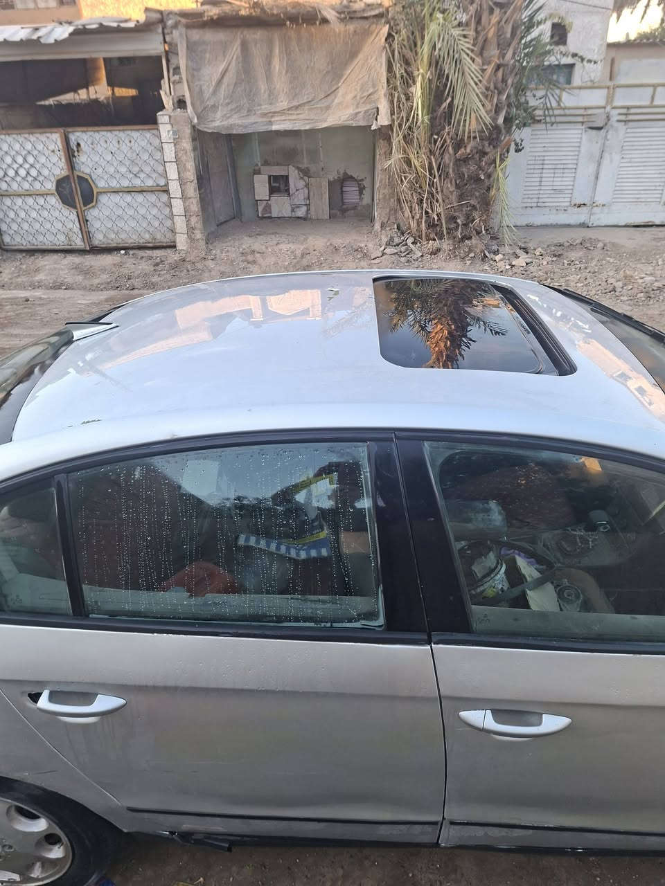 سياره باسات موديل ٢٠٠٧ أعطالها محرك ومشط ستيرن وضربه بابين بالجهه اليمنى معدل على الحار ومصبوغه وبعض الكهربائيات السياره تنباع على وضعه الشراي يتصل وبيه خير ويدلل
هاتف *********** بيه واتس
