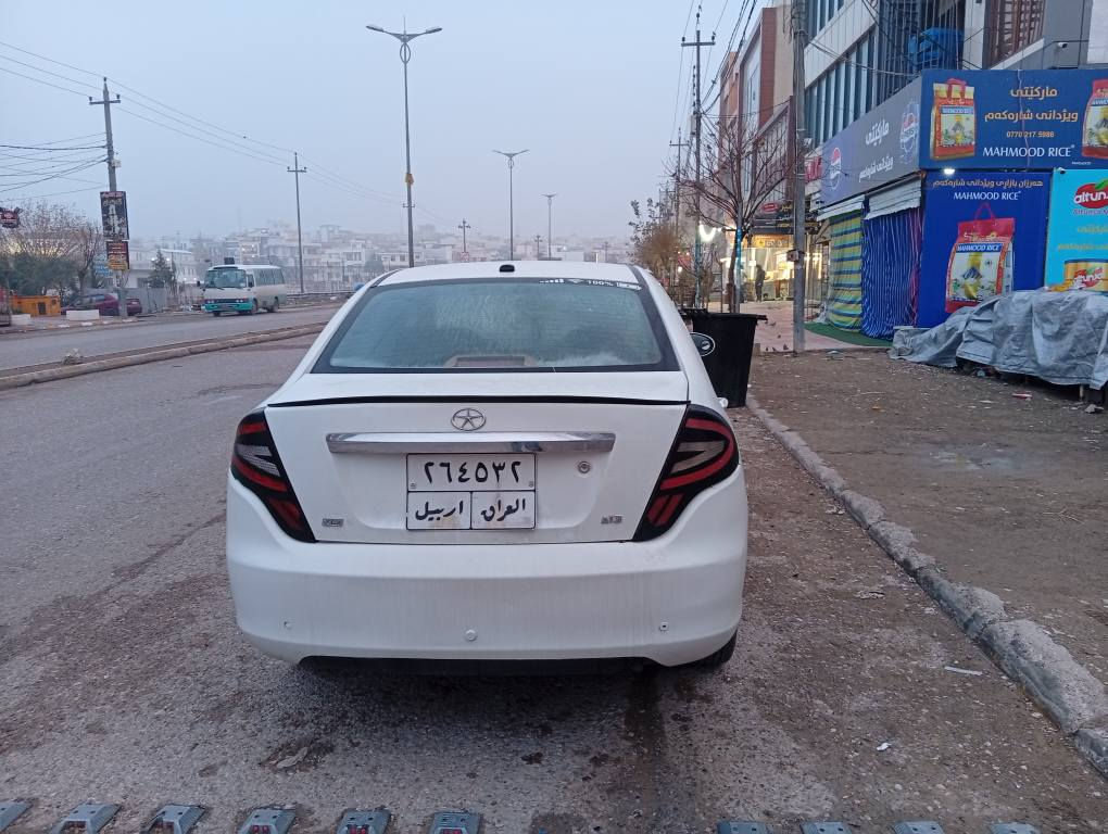 بەناوی خوای گەورە جاک بۆ فرۆشتن 
مۆدێل ٢٠١٢
بۆیاخ چەمەلەخی سەکن دەرگای سەکن تۆزیکی بۆنیتە کەش 
مەکینە زنجیر 
سەیارە یەکە تابڵی تونو تۆڵە 
ماڵی دۆستە
تایە تازەیە
سەنەوی هەتا مانگی ٢ تازەیە
بەشەرتی تەحویل
گیرو مەکینە بێ عەیبە 
*********** 
نرخ.٥٠ مەعامەلە السليمانية, العراق
