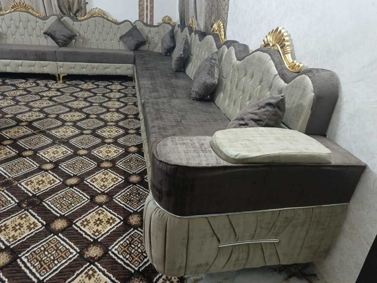 بـالأقـسـاط الـمُـريـحـة.. جـدّد أثـاث بـيـتـك مـع "سـفـيـر" ✨
يعلن معمل ومعرض سفير عن وصول أحدث موديلات (الدايون وتخم القنفات) بتصاميم تجمع بين الفخامة والراحة.
• خياراتنا: متوفر (جاهز) للاستلام الفوري، أو (تفصال) حسب ذوقك وقياسات منزلك 📏. 
. متوفر جميع للاوان ومديلات الي تناسب ذوقك 😉♥️
• نظام الدفع: أقساط ميسرة تناسب الجميع 🛑.
• الضمان: نوفر لكم ضماناً حقيقياً وضمان صيانة لنحسم  ثقتكم 🤝.
📍 العنوان: الزهور - خلف أفران الكرخ - بالقرب من جامع الشهيد صباح.
📞 للحجز والاستفسار: *********** (متوفر واتساب)
زورتنا تسعدنا.. ستجدون ما يرضيكم بالتأكيد! ✅
