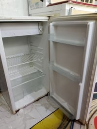 ثلاجة • للبيع • سوق الشيوخ