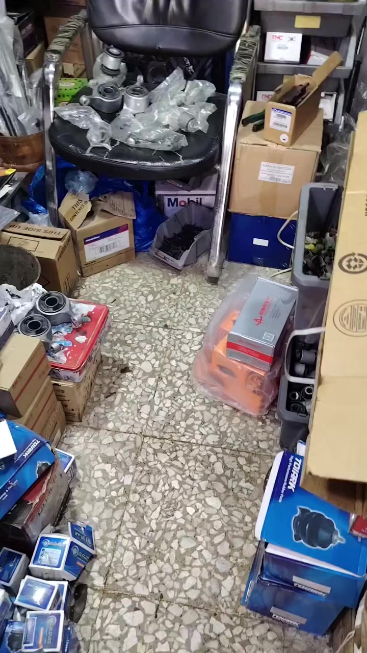 محل قيصر سنك
العنوان بغداد ساحة الطيران الفرع الثالث يمينا الشارع العريض
أرقام الهاتف*********** سجاد
*********** قيصر 
ملاحضة : ضمان شهرين حقيقي يثبت بوصل
وتحياتي الكم
