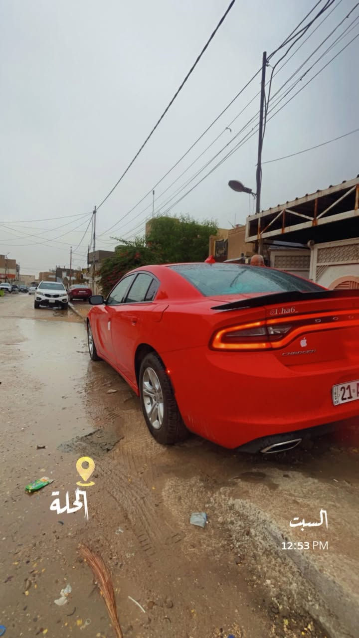 السلام عليكم

جارجر موديل 2017 اصل SXT v6

بدون حادث كلين وهنا بالعراق صار بيها طخه بالباب
وبارد بالجاملغ الخلفي بدون اي صبغ
بدون اير باك
رقم سليمانيه مميز باسمي
سنويه وهزه بعدهم ماساقطات
ماشيه  97 mi
تو ويل 
مكاني حله جمعيه

***********
