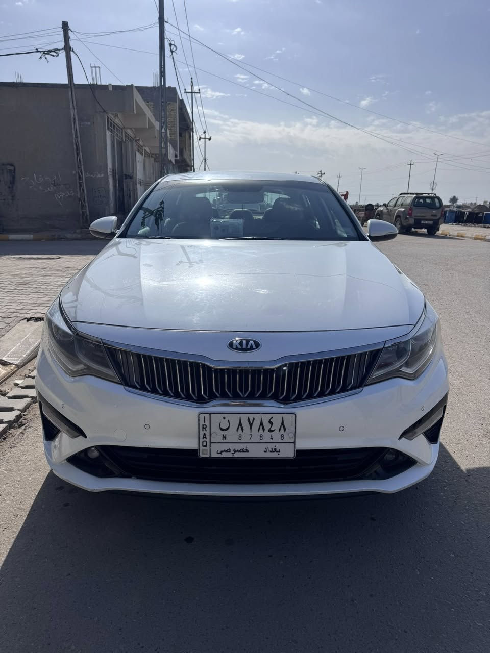 السلام عليكم ورحمة الله للبيع :
كيا اوبتيما موديل 2020 السيارة كفال عامه 
خليجي محرك 2400 السيارة جاهزة بالكامل دوشنه كشنات شاشة كامرة خلفية مري شفط تخم تاير جديد السيارة ماشية 100 الف سونارها مرفق بالمنشور  عارضها ب195 للاستفسار : ***********
