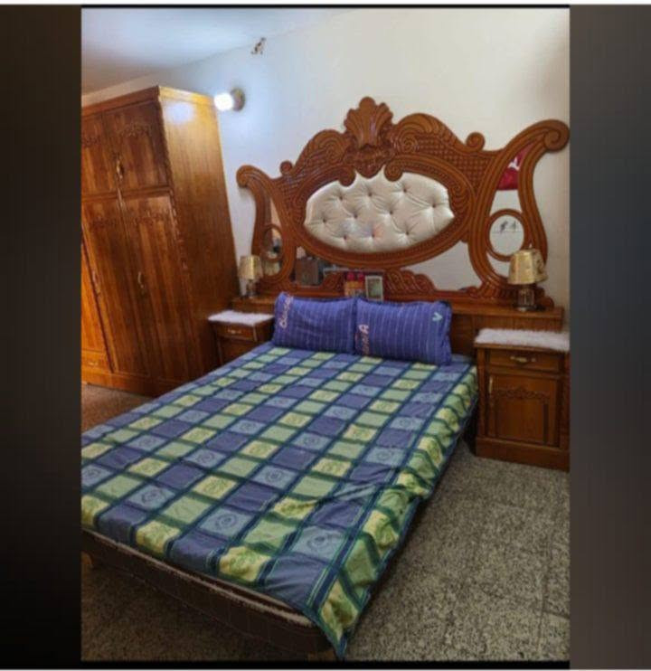 السلام عليكم عندي غرفه اخشاب
نضيفه ٩٠ ب ١٠٠ 

العنوان حي رساله الاولى 
سعر ٩٠٠ وبيه مجال


**إذا كنت صاحب هذا الإعلان وتريد حذفه لأي سبب، رجاءا أرسل رسالة إلى الدعم الفني**
