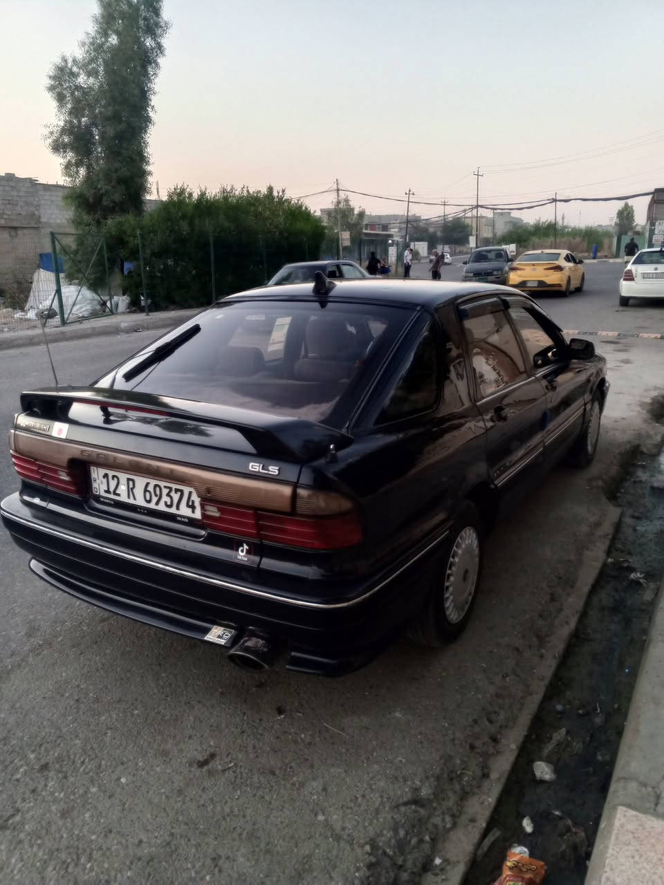 سياره مستبوشي موديل 92 كير محرك شرط تبريد شغال ثلج طخم تأير جديد سياره وضع شركه بس قطعتين صبغ فول بس كير عادي السعر 48 ورقه التواصل مع الرقم *********** 
***********
