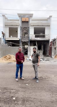 كادر لبخ وبياض • متفرغ • واجهة قطعي