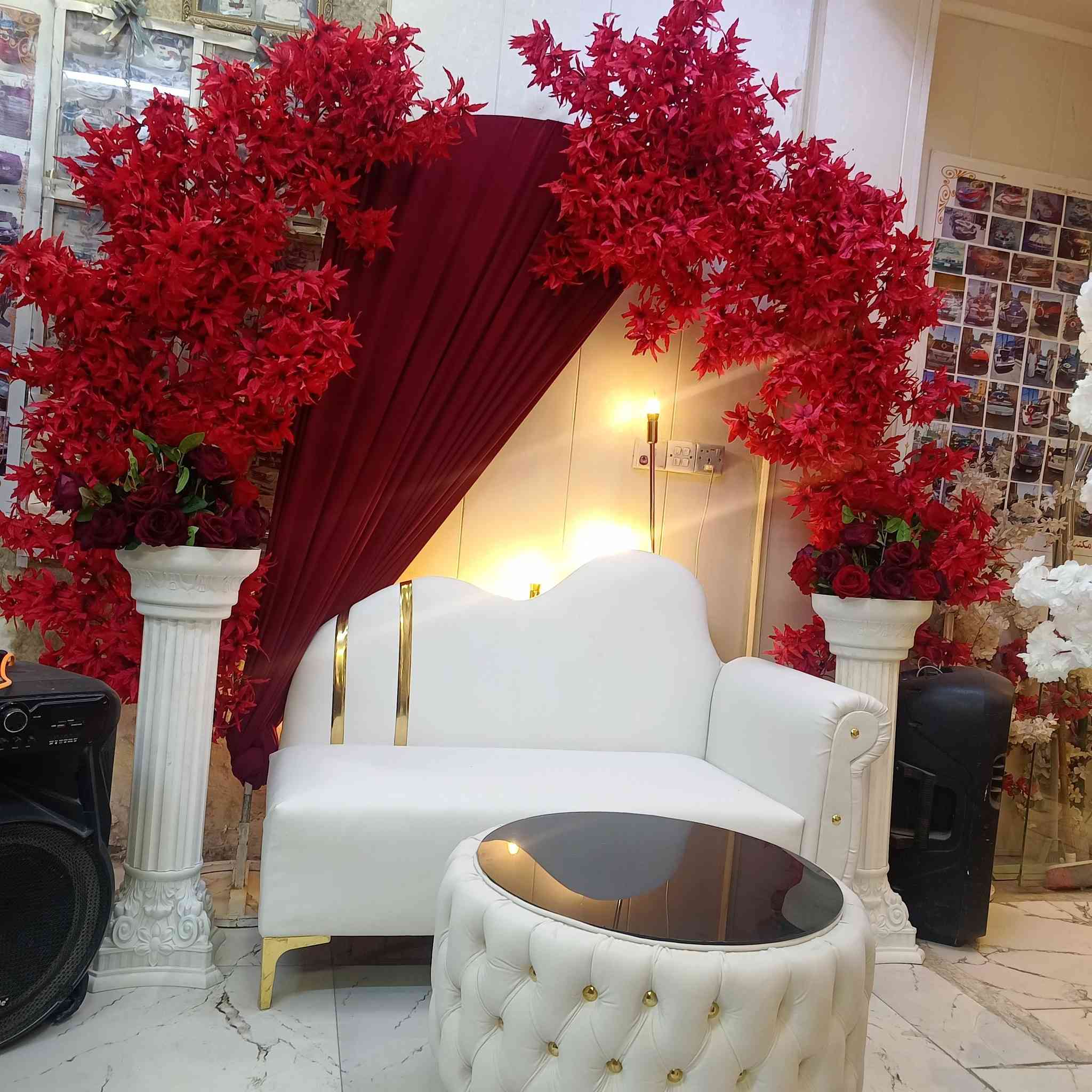 مكتب الأمير بأدارة سيد مثنى المعموري لأتئجير كوشات الاعراس وتزين سيارات الاعراس ***********واتساب
