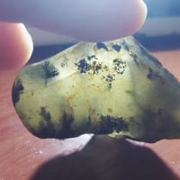 عقيق شجري • عقيق خام • حجر كريم