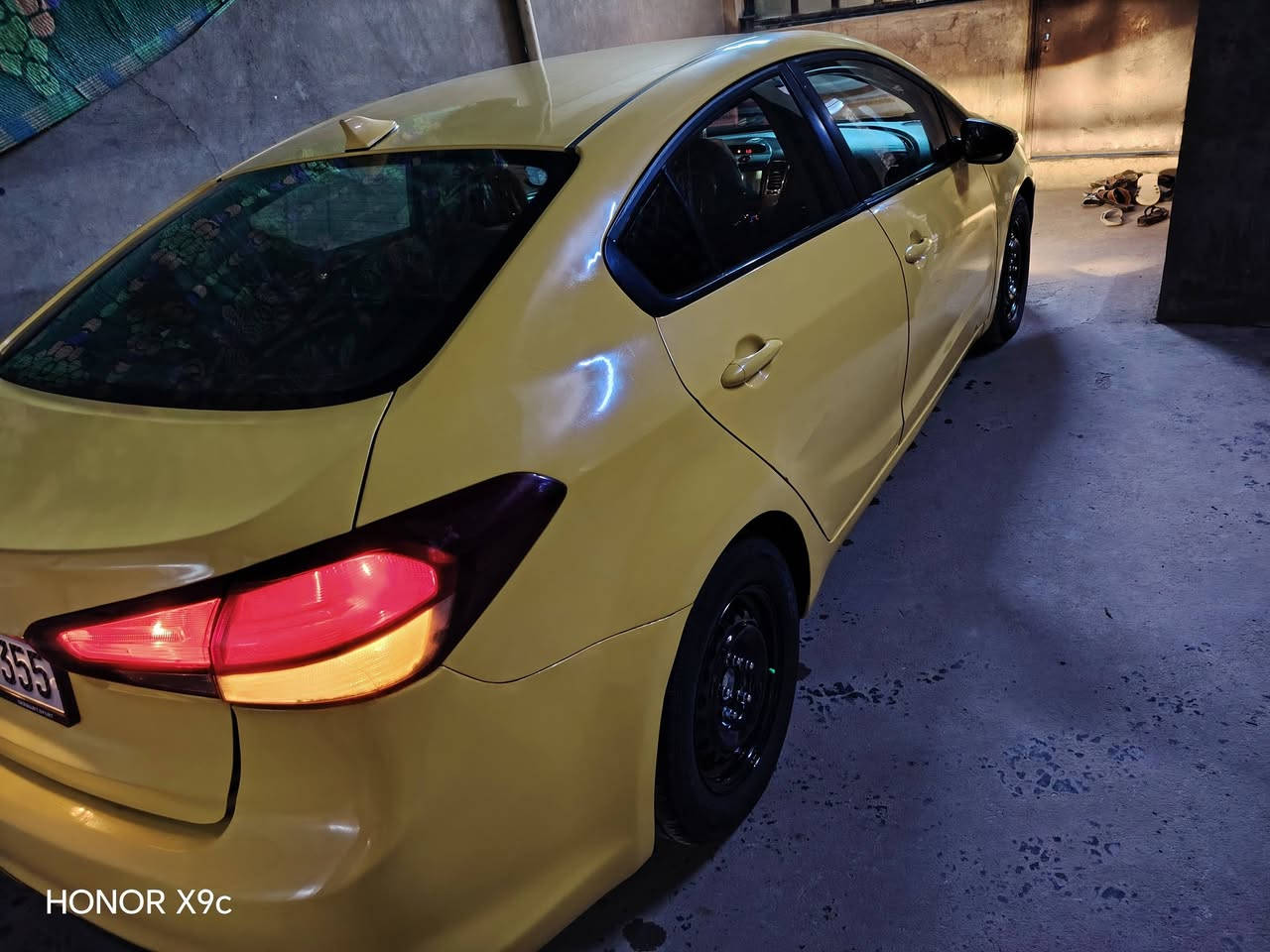 يا (بسم الله الرحمن الرحيم)
كيا فورتي موديل ٢٠١٧ امريكي
مكينه ٢٠٠٠ دوش كير ATM
سياره حادثه قبق الجنطه مبدل
وجاملق الأيمن همات بدل
سياره ماشيه ٩٨ سياره حلوه خير من الله
سنويه جديده هزه جديده رقم جديد بغداد
موقع السياره بغداد مدينه الصدر
رقم الهاتف ***********
