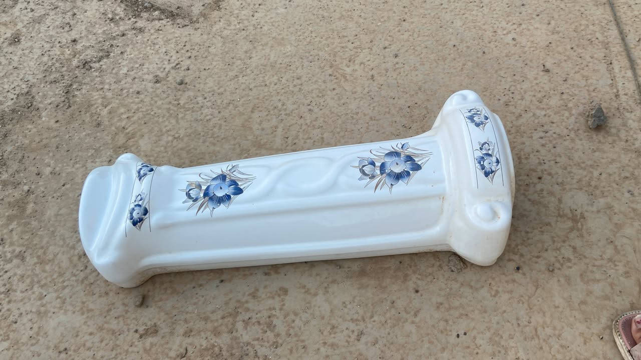 السلام عليكم غراض للبيع مغسله اخو جديد مابيه عيب سعره ٣٥
شجره مابيه عيب ب٧
وتيبلام عيبه بس كفر ماله معوج  سعره ٦ ل
وباب بلاستك  ويه جرجوبه سعره ٣٥الف 
للاستفسار عنوان الزوراء قرب شركه طارق ***********
