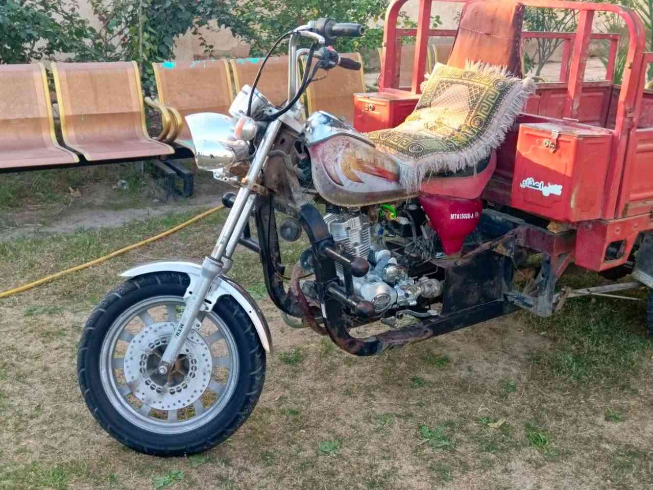 السلام عليكم
للبيع ستوته MTR موديل 2013
رقم ابيض أصوليه وكامله كير جديد 
مكينه نضيفه ضفيره جديده يدات جديده 
ضويات كلهن جدد بس الباتري كاعد تجي تشوف 
بعينك وتأخذ السعر مليون و600 وبيه مجال مكاني 
محافظة النجف ناحية العباسيه وهذا رقمي *********** وبي واتساب
