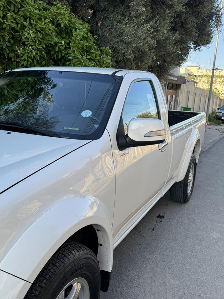 بيك اب كريت ويل ونجل 5 تك قمارة موديل 2024 كير عادي كشنات جلد ماشية 22,000km سعر 11,800$ ***********
