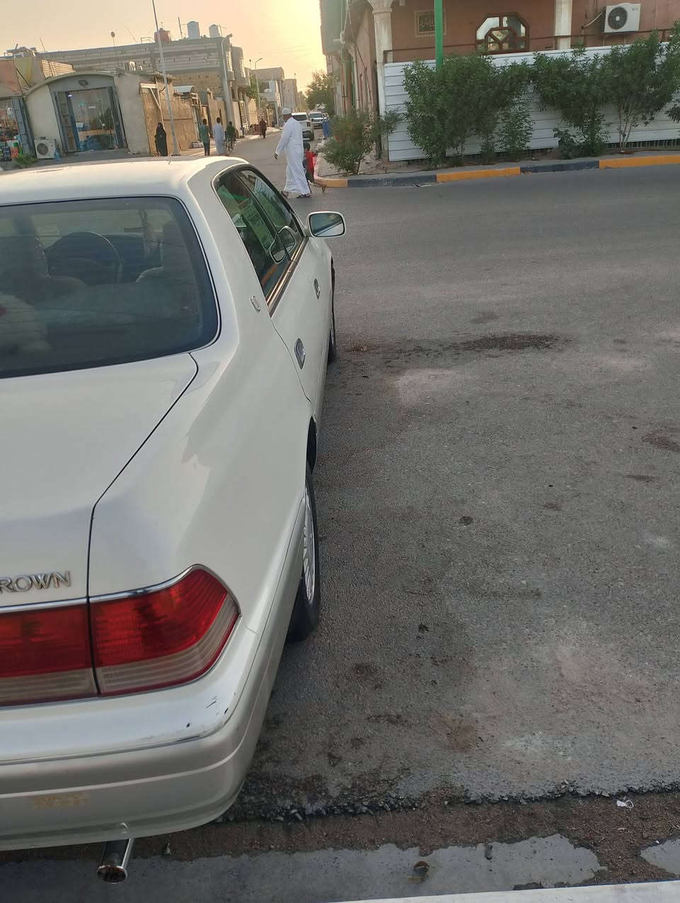 راس ثور فلات البيع مكان سيارة زبير ***********
