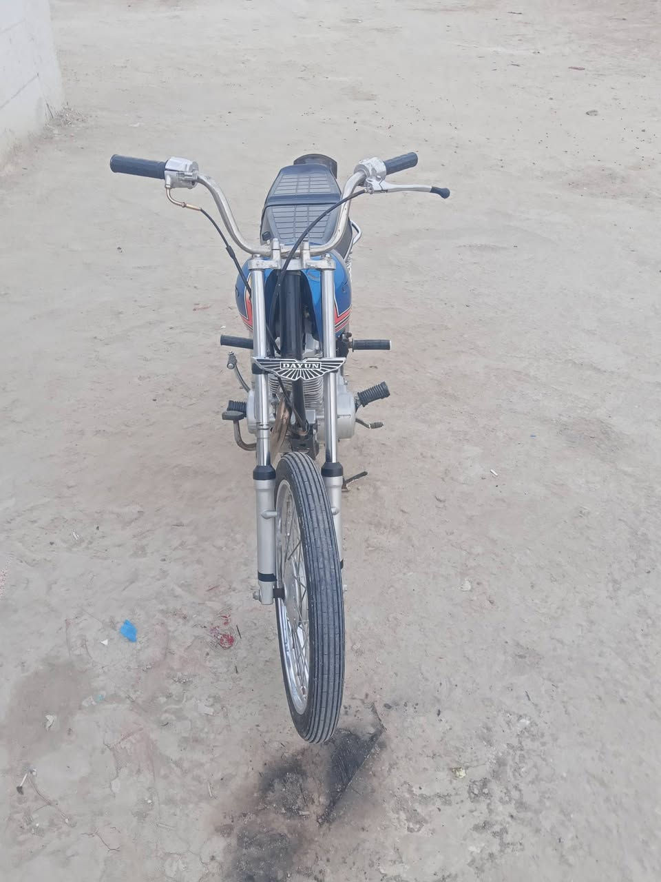 للبيع نامه شلامجه تعمير 24
مفتوحه ولفات فقط شلعه فولل 
سبايدر باكستاني دراجه جديده 
السعر خاص *********** ناصريه مركز الحولي الجديد
