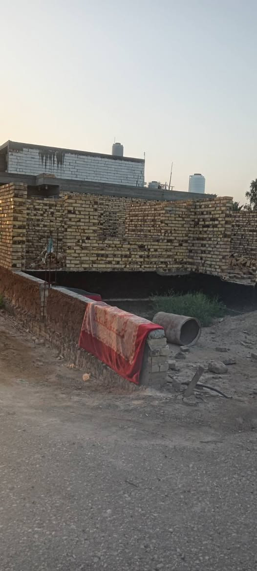 السلام عليكم هيكل مساحه 200 ركن واجيته 10 نزاله 20 حتى الطابوك وشارع تبليط كهرباء مي سعر 65 وبي مجا
ل قليل مفرك شريفه الاستفسار على هذا الرقم***********
السلام عليكم هيكل مساحه 200 ركن واجيته 10 نزاله 20 حتى الطابوك وشارع تبليط كهرباء مي سعر 65 وبي مجا
