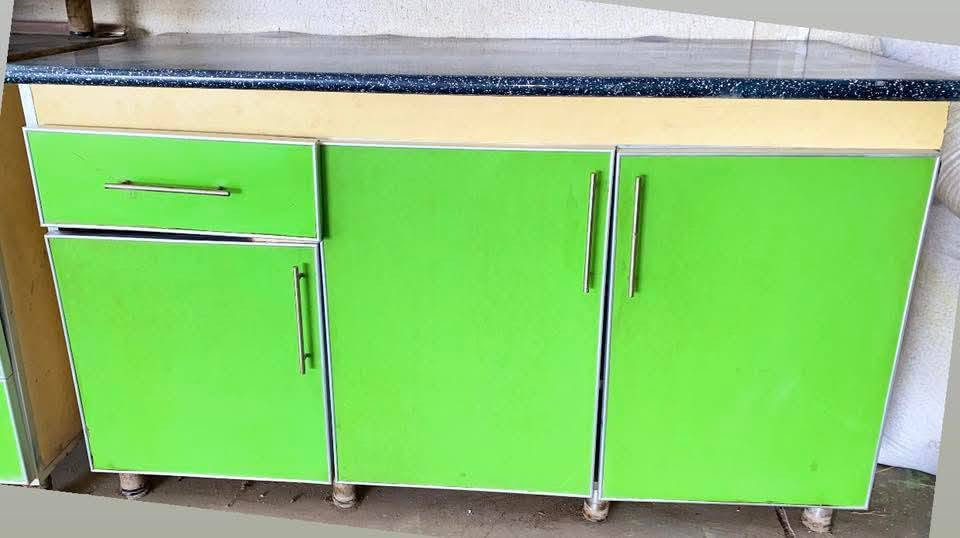 كاونتر درجة أولى مستخدم قليل
_ بسعر جدًا مناسب. 
+964 770 558 1209


**إذا كنت صاحب هذا الإعلان وتريد حذفه لأي سبب، رجاءا أرسل رسالة إلى الدعم الفني**