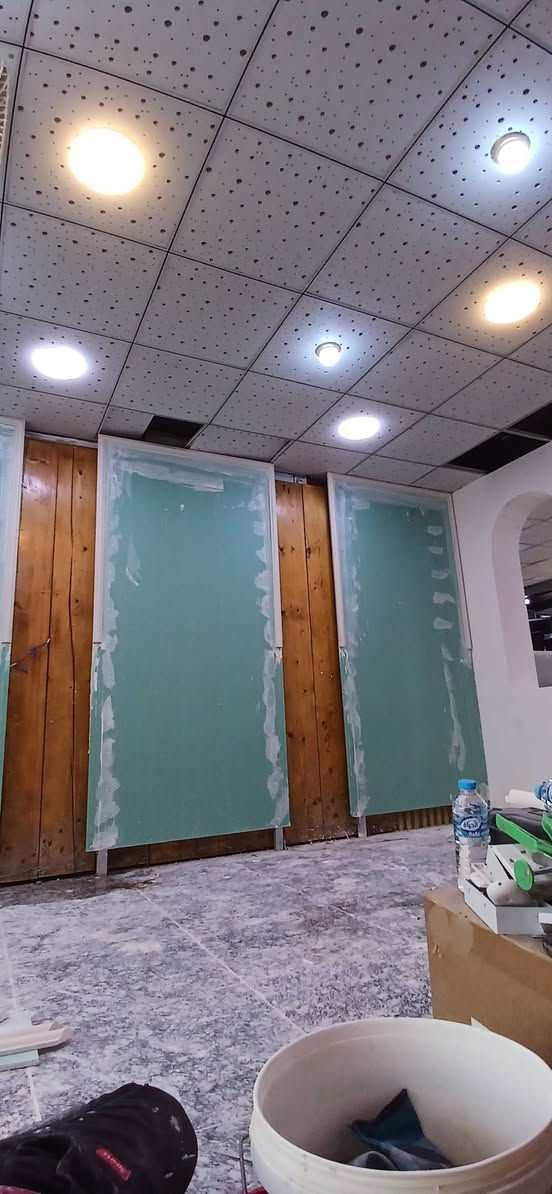 ديكورات بديل الخشب والرخام سقف ثانوي اصباغ داخليه وخارجيه تصاميم مغربي ***********
