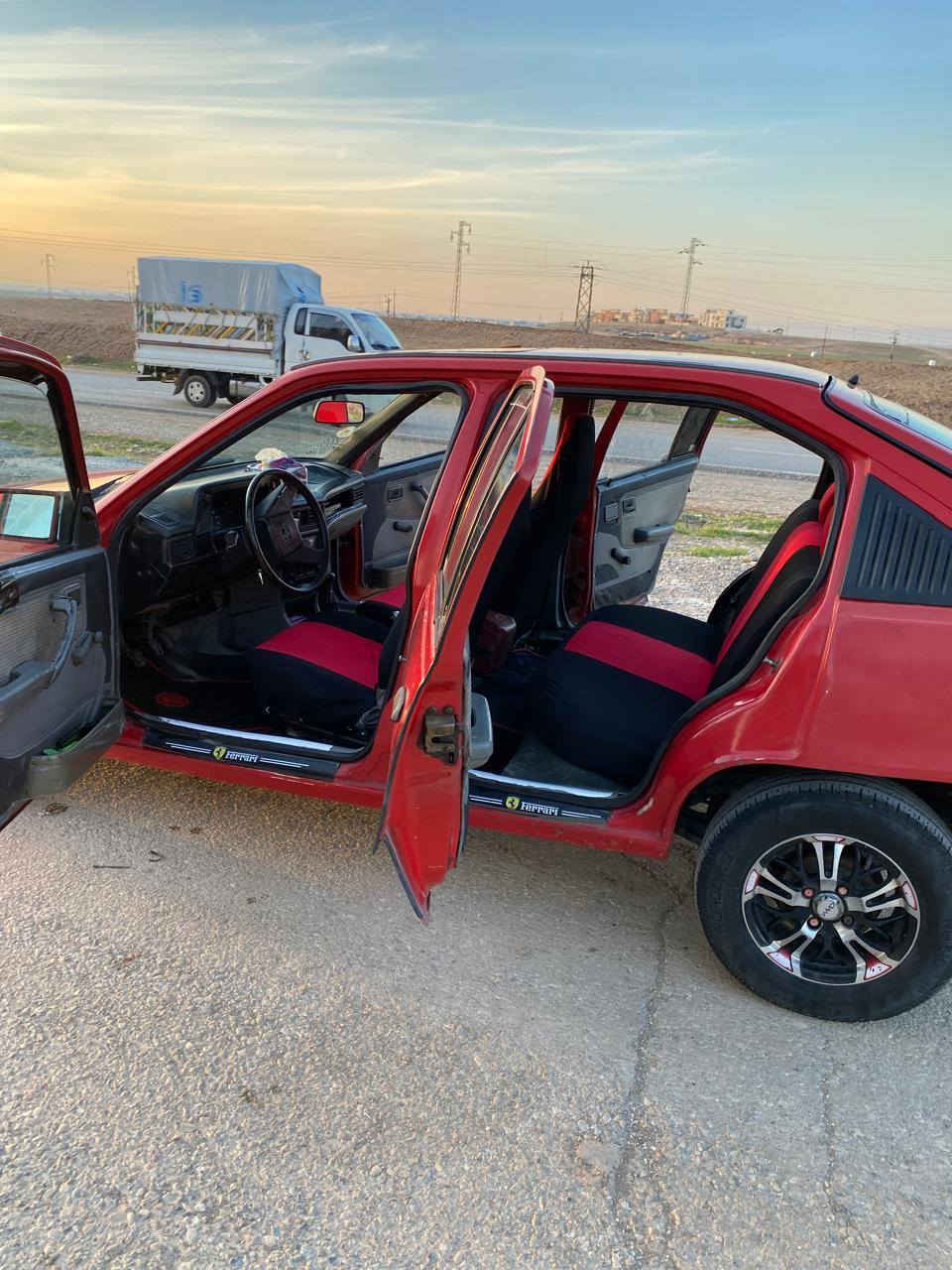 من رخصة الادمن المحترم
للبيع اوبل كاديت 
رقم نينوى ألماني سنوية خضرة 
كير عادي حجم ١٦ المحرك كابون بانزين 
الكهربائيات كلها جاهزة والدشبول 
 السيارة خير من الله وكاملة 
كير شرط ومحرك بداية صرف
ضرر شبر بوند بس 
مكان السيارة دهوك سميل
تليفون ***********
 واتساب على الكورك 
***********
السعر ٢٢ وبيها مجال للطيبين
