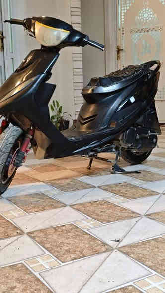 سلام عليكم دراجه ماكس البيع دراجه كلش حلوه ما ناقصها شي شغل وتمشي مكاني تكريت رقمي *********** مراوس دراجه ايراني هم يرهم حسب القناع الجميع
