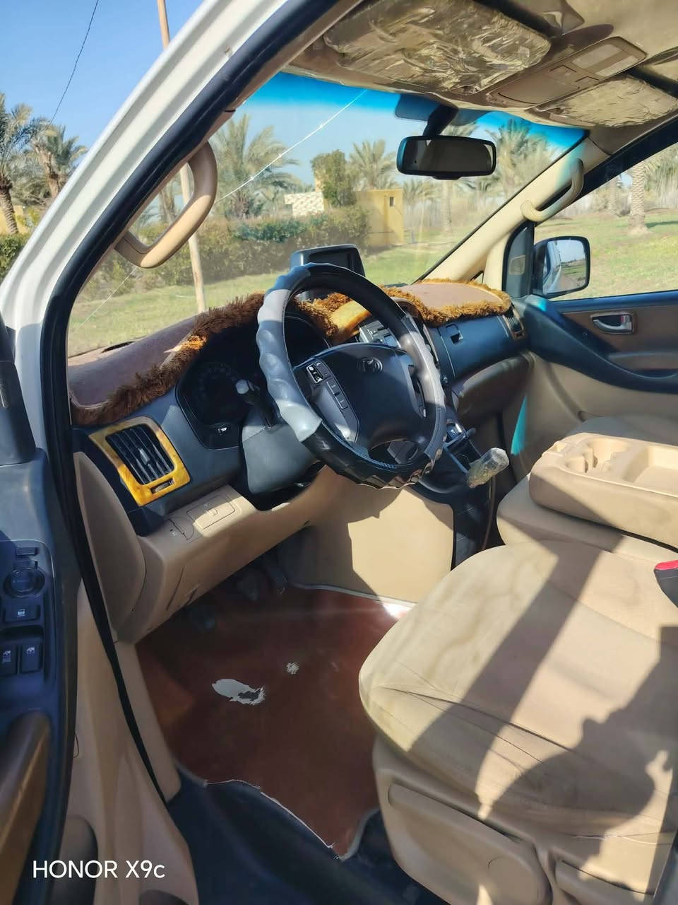 السلام عليكم ستاركس للبيع 2010 مكفوله كفالة عامه شرط السونار ستخدام شخصي سياره مداخله كراج رقم قادسيه مكان بابل ***********
