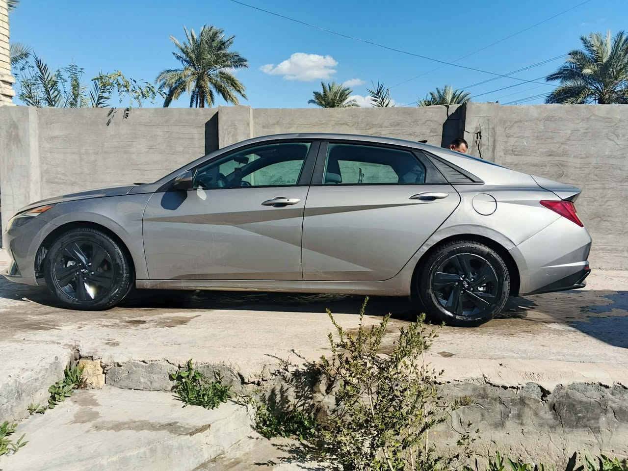 السلام وعليكم النترا 2023
هايبرد وارد امريكي
بيهه جاملغ ايمن وبنيد وقبغ جنطه فقط … جاهزه من كل النواحي 
رقم بغداد مواصفات 
بصمه
رادارات
قياده ذاتيه
تدفئة بلكشنات 
شاشه تدعمً كار بلي
شحن لاسلكي
كامره دواره 
تشغيل عن بعد
وبعد هواي مواصفات
مكينه وكير بلادي مامفتوح برغي بيهن
السياره جاهزه من كل النواحي
مكاني بغداد
السعر ١٥٥ وبيهه مجال
***********
