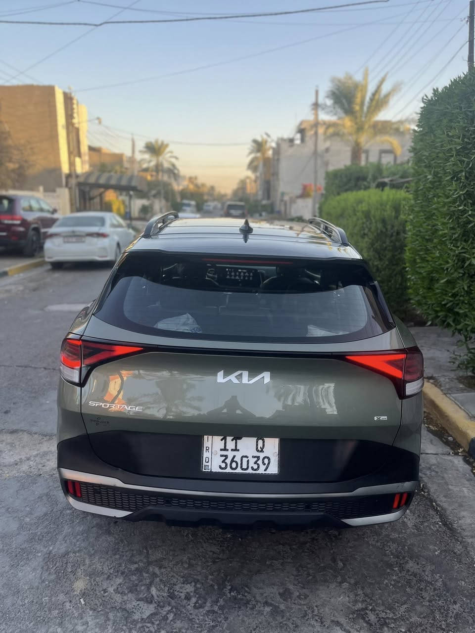 سبورتج اكس برو 2023
فول مواصفات ١/١ اعلى فئة بالسبورتج
ماشيه 60الف كيلو متر 
خمس كامرات
بانوراما 
شاشة كاملة متصلة مع ثيمات متغيرة 
مود درايف 
كشنات خزن ميموري 
كشنات تدفئة تبريد
سستم صوت هارمن كاردن
حساسات امامي و خلفي و رادارات
توقف ذاتي 
جنطة كهرباء 
وبعد بيها هواي مواصفات
الضرر / جاملغ وبنيد وشبر بل لغد 
 
للاستفسار/***********
مكاني بغداد
السعر 225
