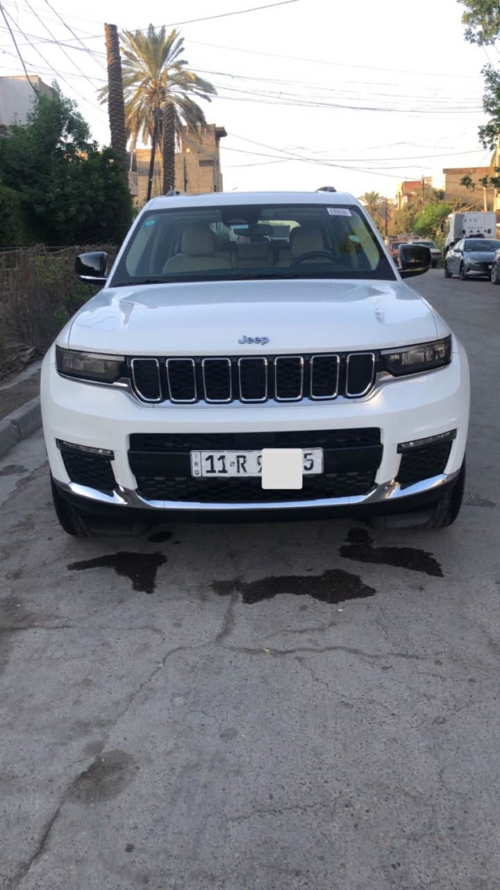 السلام عليكم 
جيب لمتد L ٧ راكب خليجي مكفولة بدون صبغ
موديل 21 رقم بغداد ماشية ٤٠ ألف كيلو 
المواصفات :
بانوراما 
جلد 
٧ راكب 
دشبول دجتل 
تدفئة تبريد كشنات امامي 
تدفئة كشنات خلفي 
تدفئة ستيرن 
حساسات خلفية + امامية 
رادار امامي + جانبي + خلفي 
لد داخلي بلادي لون ابيض 
جنطة كهرباء 
3انظمة قيادة 
محرك 3600  
ب365 وبيهة مجال بسيط 
مكانهة حي الجهاد / نفق الشرطة حي حطين
للتواصل *********** Colombo, Sri Lanka
