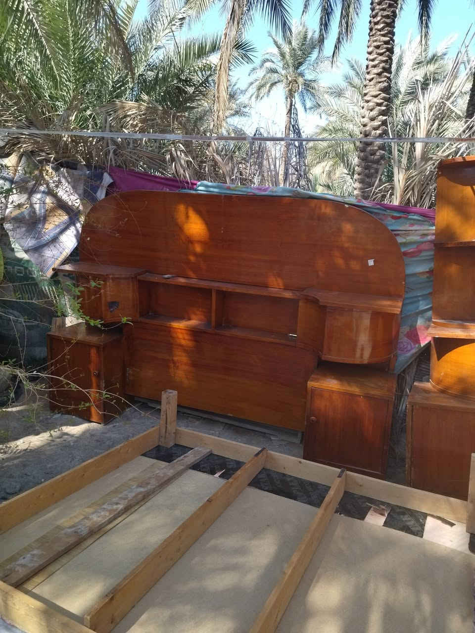 سلام عليكم
غرفه خشاب للبيع نضافه ثمانين بل ميه 
كامله مابيه نقص الي يريده يتصل اوبي خير اويدلل مكاني كربلاء اطويريج 

‏‪0786 750 8070‬‏
