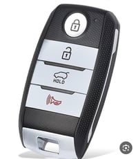 عندي (بصمه )للبيع (بصمه)سورنتو موديل ١٨ خليجيه مكانها بغداد الدوره 077...