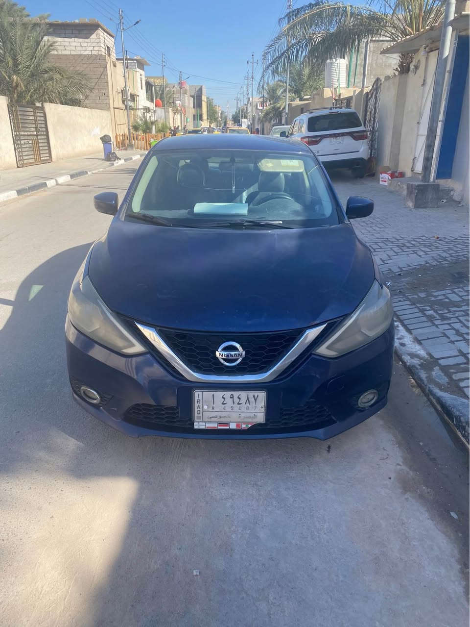 نيسان سنترا 2017 sv
وارد امريكي مكينة 1,800 مكفوله كير مكينه تبريد 
بيها ضربة خفيفه ب امريكا وباقي مكفول صور الحادث موجود ورقم شاصي موجود سونار موجود
لون نيلي 
تحكم ستيرن 
ثلاث وضعيات قياده 
كامره شاشة 
حساس 
مواصفاتها معروفه 
سنوية منتهية شرط تحويل 
مكانها بصرة الزبير 
سعرها 90 بيها مجال بسيط 
تواصل *********** Singapore
